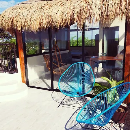 Aparthotel El Nomada